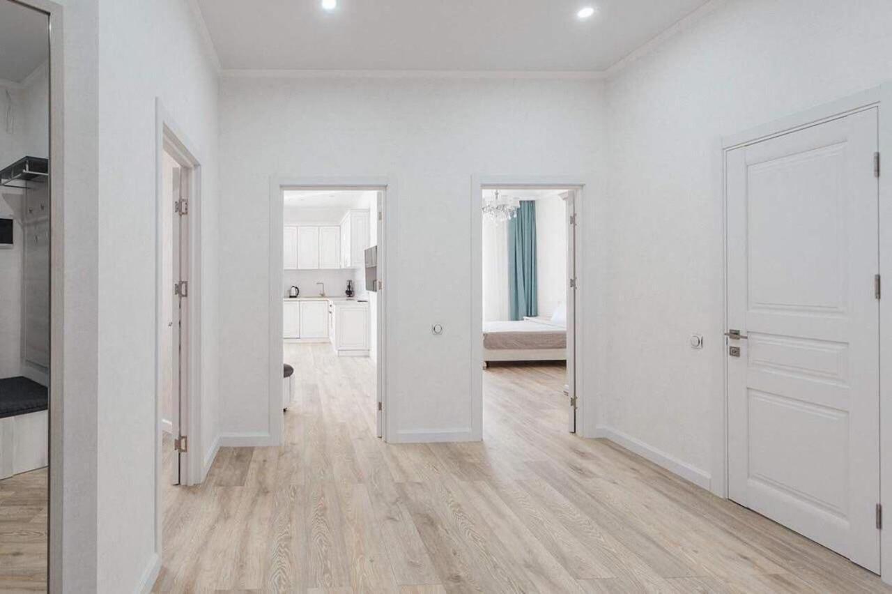 2-Nd Pearl 2-Bedrooms Apartment 오데사 외부 사진